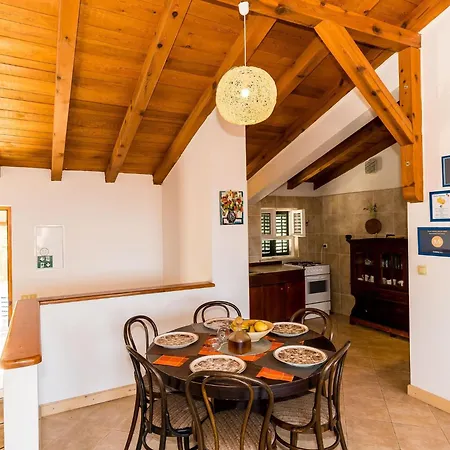 Casa Vanna - Three-bedroom With Terrace And Sea View