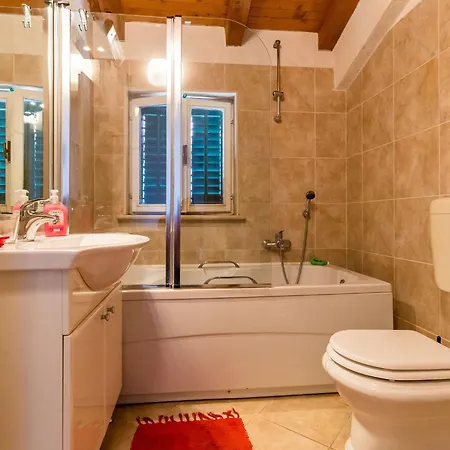 Casa Vanna - Two-bedroom With Terrace And Sea View * دوبروفينك