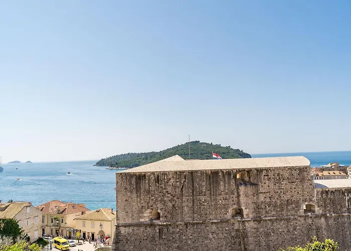 Casa Vanna - Two-bedroom With Terrace And Sea View Dubrovnik